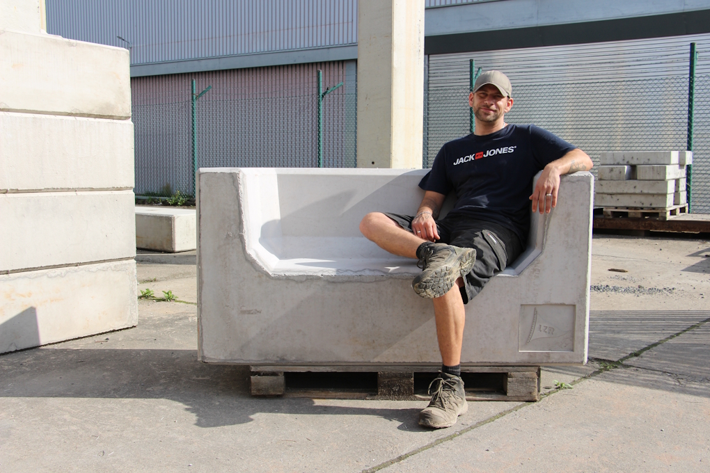 LZR-ROCKS - Betonblocksteine stapelbar und staplerfähig